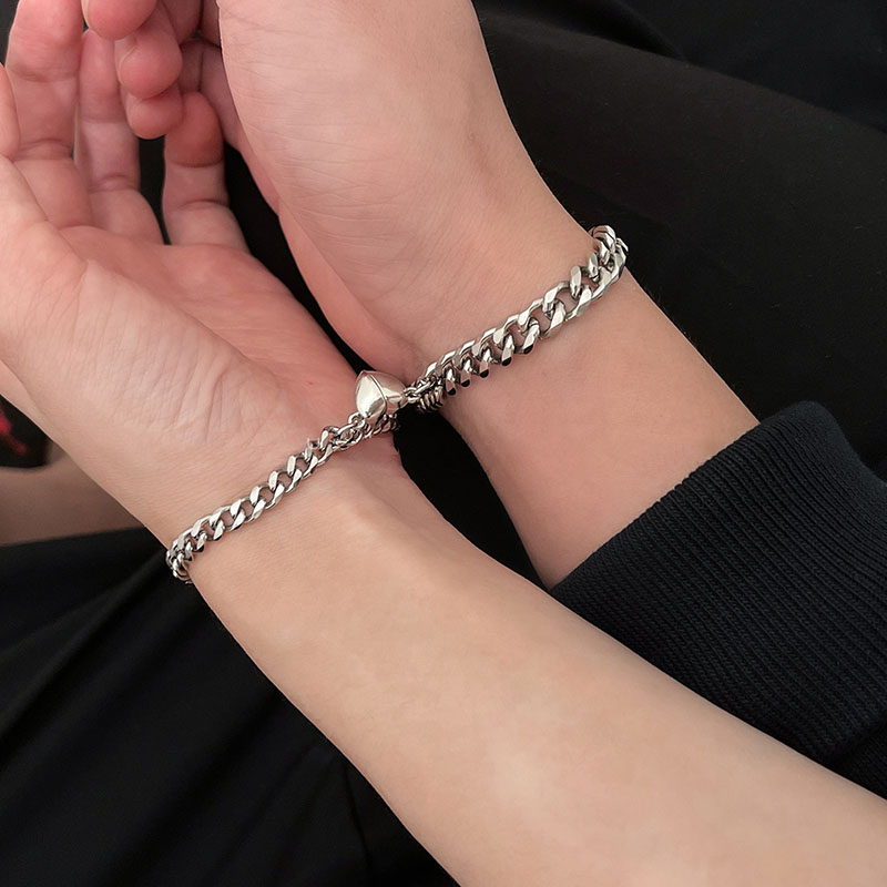 Magnetic Heart Couple Bracelet Set